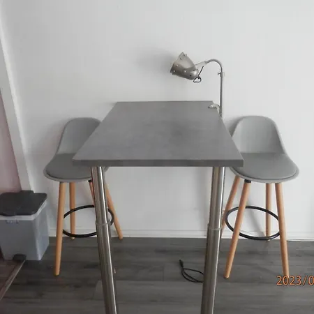 Centre 300m 50m Gare Sncf *